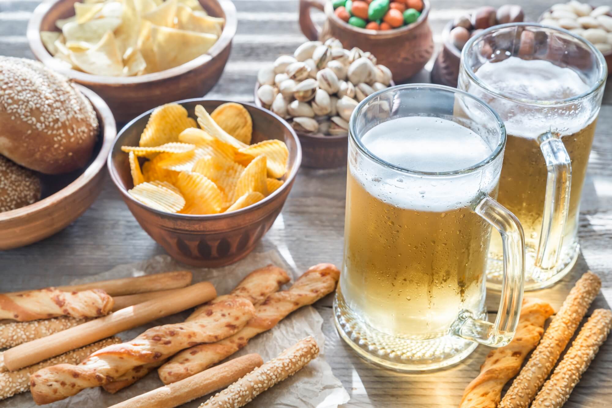 Set Di 8 Tazze Da Birra In Vetro Con Manico – 500 Ml / 16 Oz – Con 8 Cannucce In Acciaio Regalo