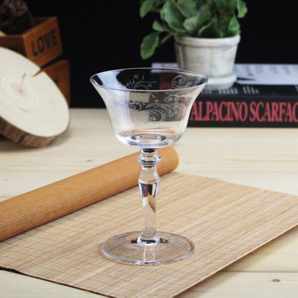 Classic Charm Retro Cocktail Glasses