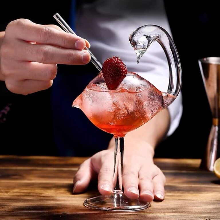 Elegant Bird Cocktail Glasses - Lida